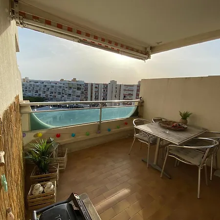 Vue Et Port Apartament *